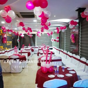 Simple balloon decorations for hotel near me